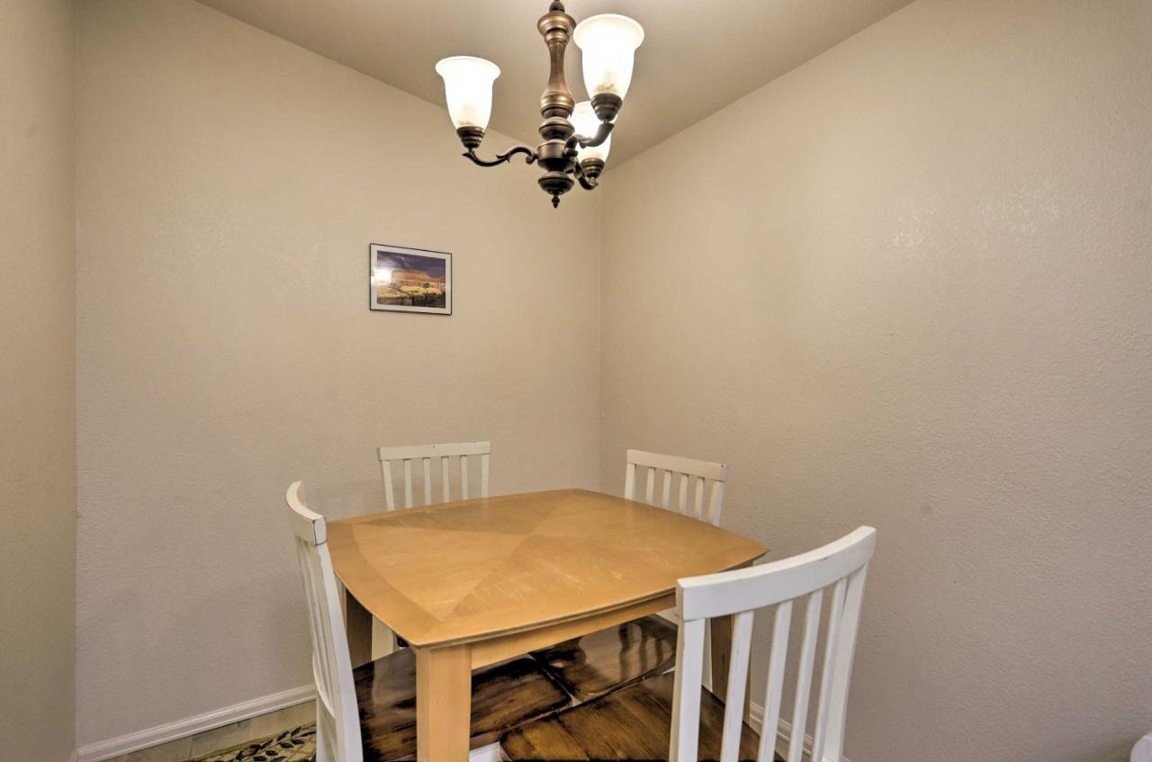 Rustic Retreat Moab Townhome With Grill And Fire Pit ภายนอก รูปภาพ