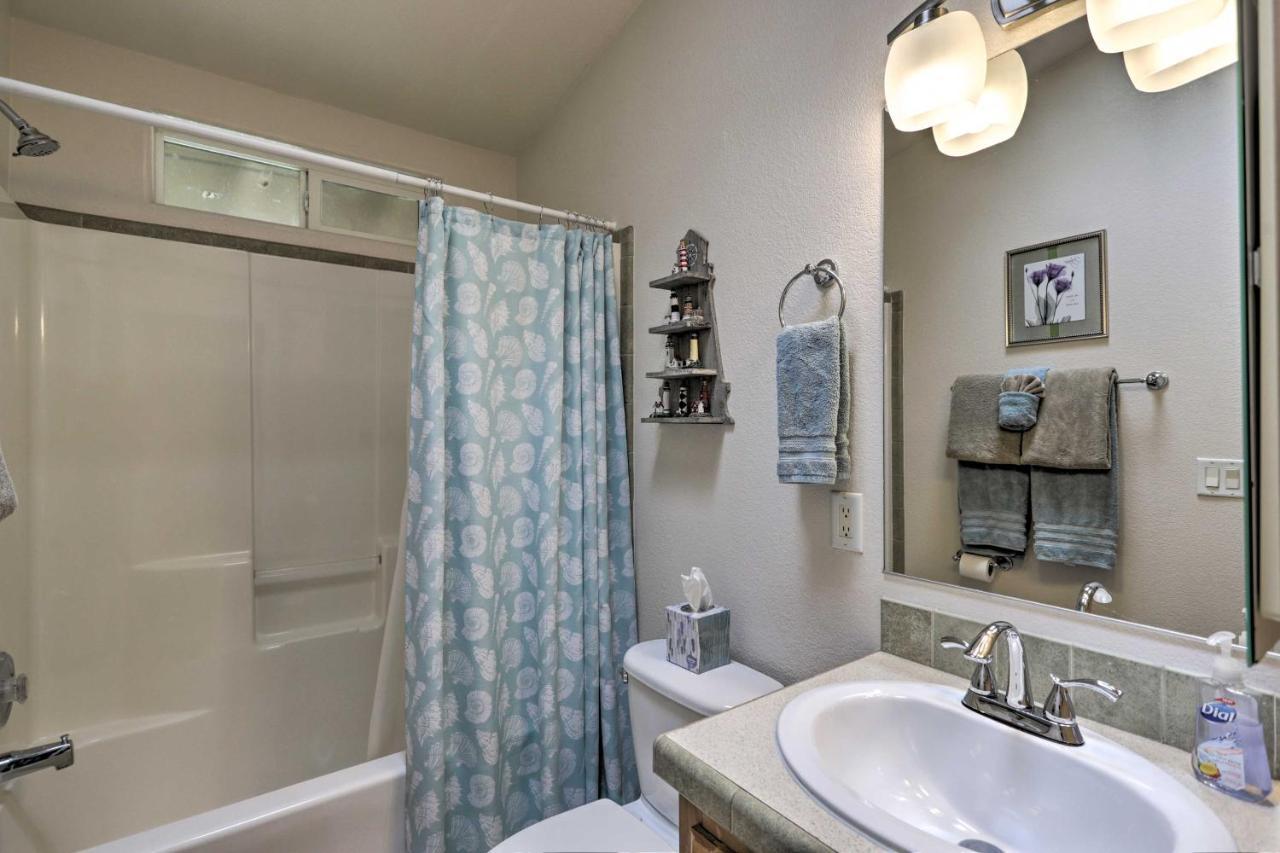 Rustic Retreat Moab Townhome With Grill And Fire Pit ภายนอก รูปภาพ