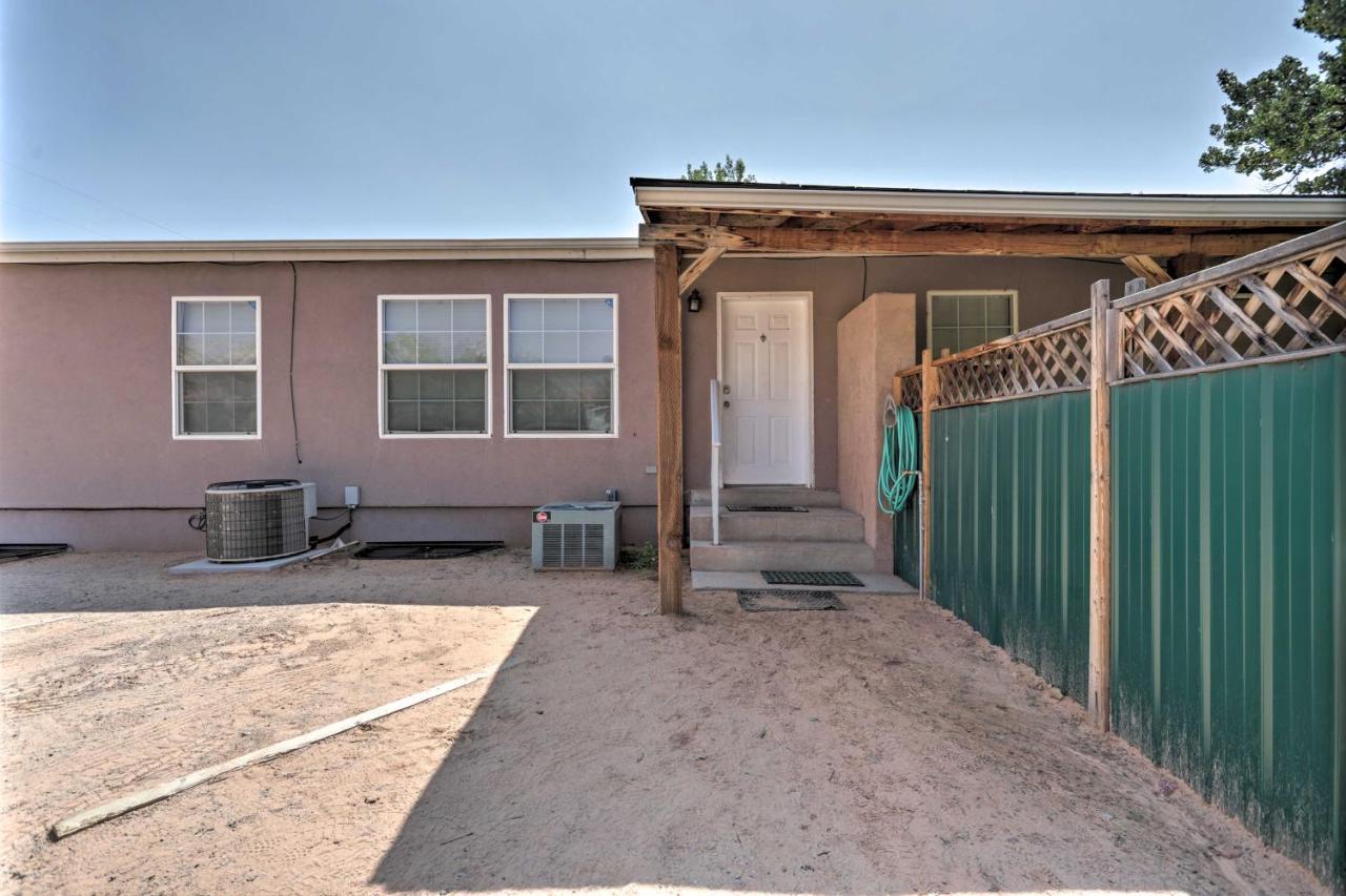 Rustic Retreat Moab Townhome With Grill And Fire Pit ภายนอก รูปภาพ